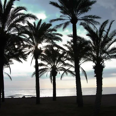 Carihuela Апартаменты *